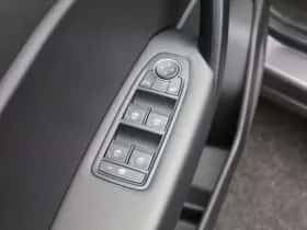 Renault Captur (2022) thumbnail 26