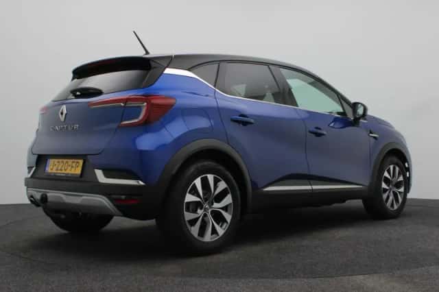 Renault Captur (2020) thumbnail 5