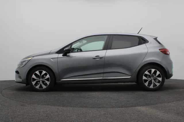 Renault Clio (2024) thumbnail 2