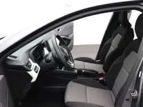 Renault Clio (2024) thumbnail 13