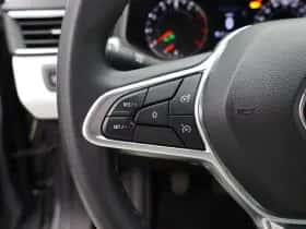 Renault Clio (2024) thumbnail 20