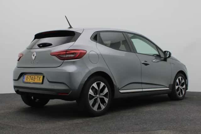 Renault Clio (2024) thumbnail 5