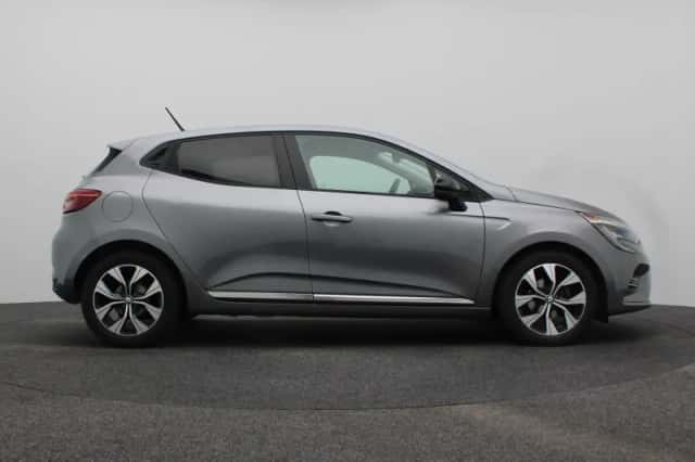Renault Clio (2024) thumbnail 6