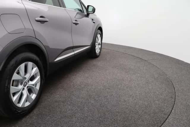 Renault Captur (2022) thumbnail 37