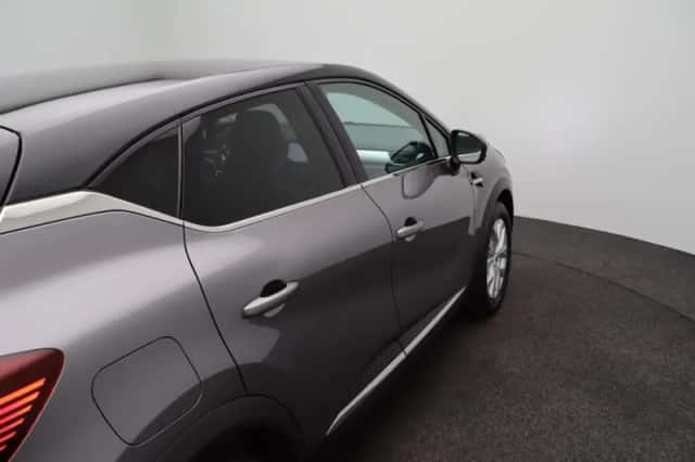 Renault Captur (2022) thumbnail 38