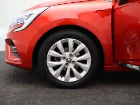 Renault Clio (2019) thumbnail 17
