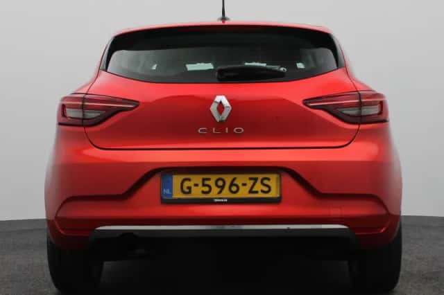 Renault Clio (2019) thumbnail 4