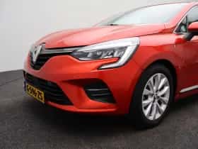 Renault Clio (2019) thumbnail 34