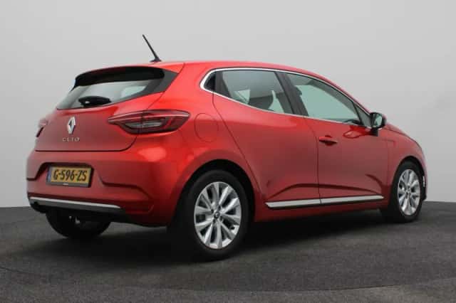 Renault Clio (2019) thumbnail 5