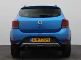 Dacia Sandero (2017) thumbnail 4