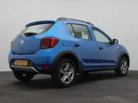 Dacia Sandero (2017) thumbnail 5