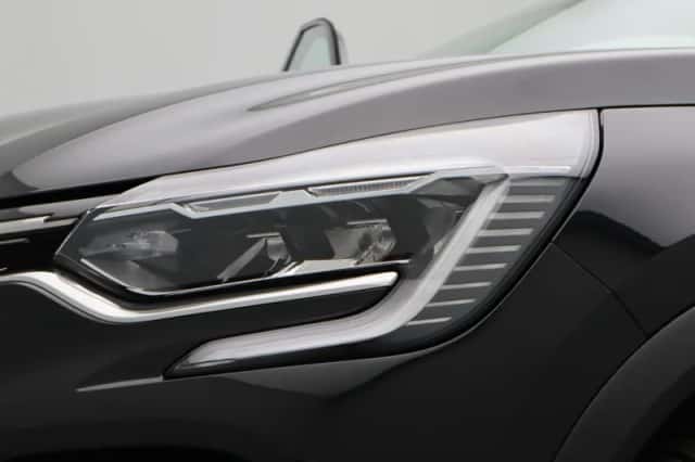 Renault Captur (2021) thumbnail 16