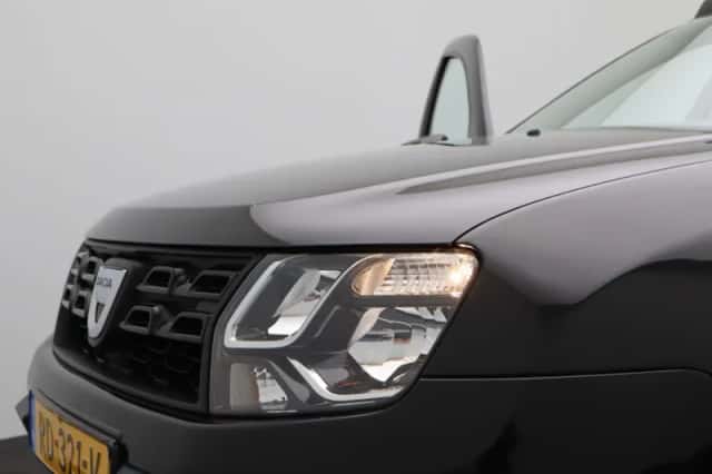 Dacia Duster (2017) thumbnail 18
