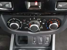 Dacia Duster (2017) thumbnail 22