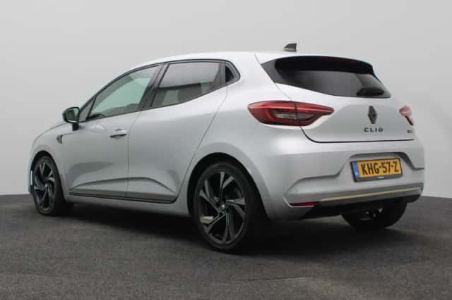 Renault Clio (2022) thumbnail 3