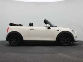 MINI Cooper (2018) thumbnail 6