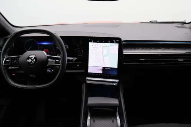Renault Austral (2023) thumbnail 36