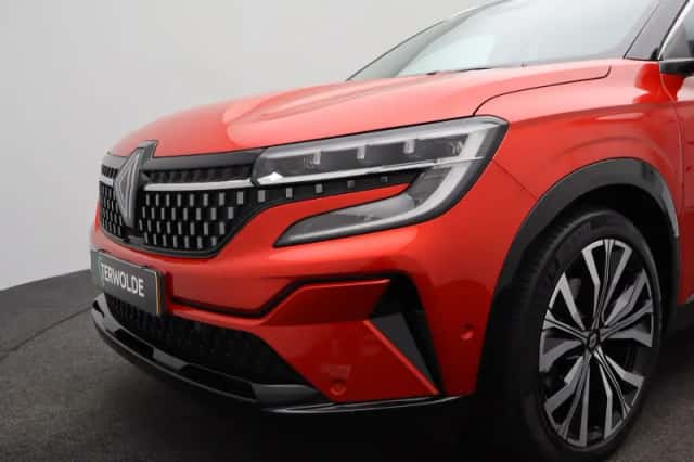 Renault Austral (2023) thumbnail 39