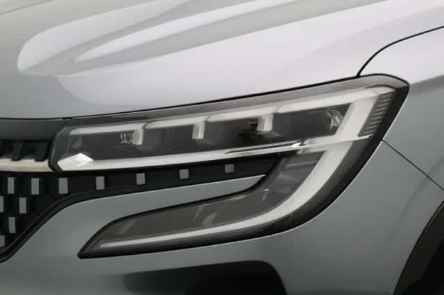 Renault Austral (2023) thumbnail 16