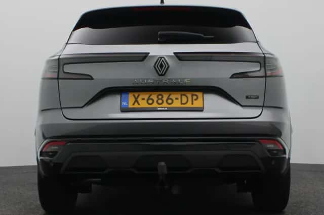 Renault Austral (2023) thumbnail 6