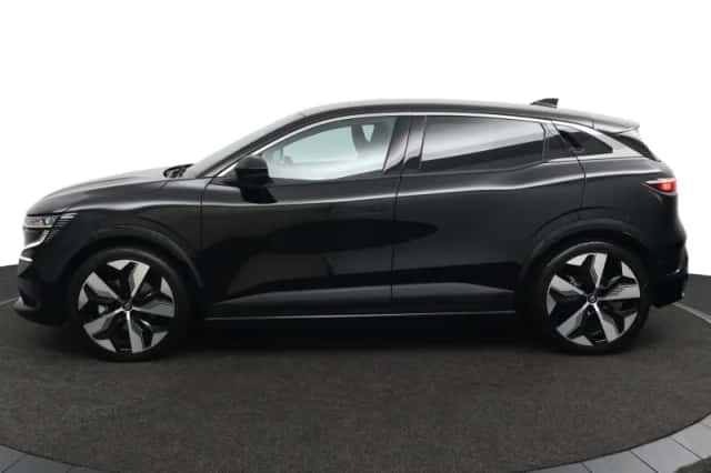 Renault Mégane E-Tech (2025) thumbnail 2