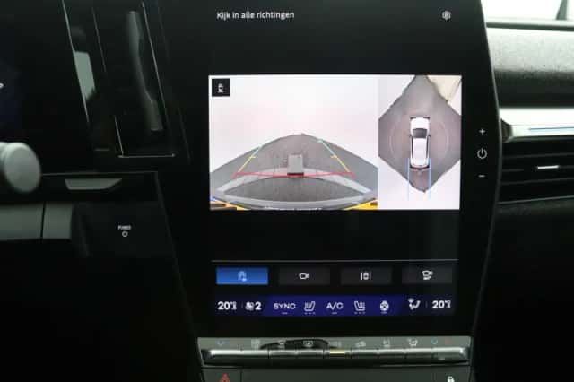 Renault Mégane E-Tech (2025) thumbnail 18
