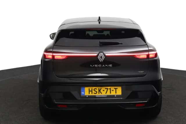 Renault Mégane E-Tech (2025) thumbnail 4