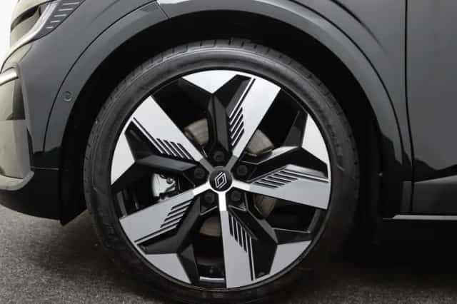 Renault Mégane E-Tech (2025) thumbnail 33