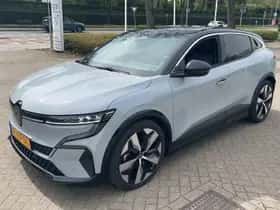 Renault Mégane E-Tech (2023) thumbnail 2