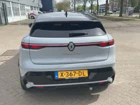 Renault Mégane E-Tech (2023) thumbnail 5