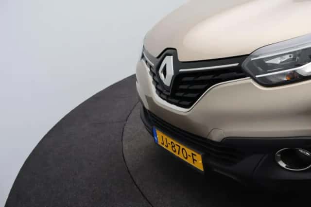 Renault Kadjar (2016) thumbnail 34