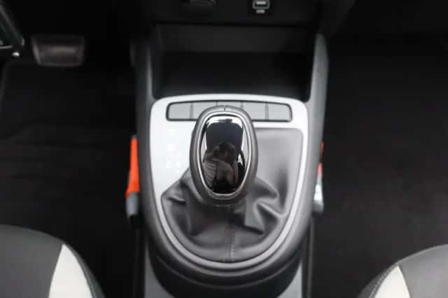 Hyundai i10 (2020) thumbnail 12