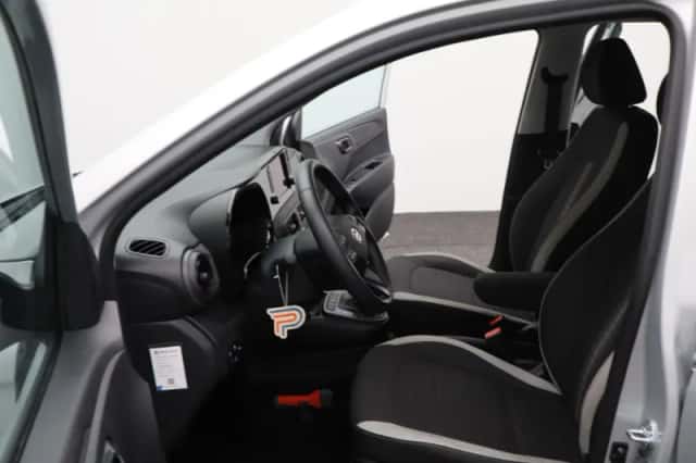 Hyundai i10 (2020) thumbnail 13