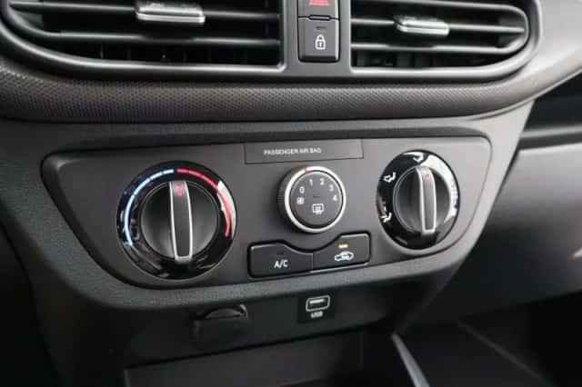 Hyundai i10 (2020) thumbnail 22