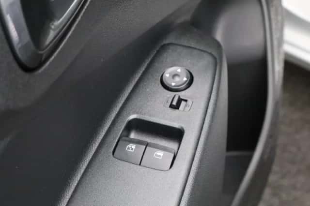 Hyundai i10 (2020) thumbnail 26