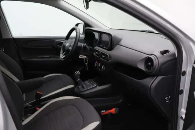 Hyundai i10 (2020) thumbnail 29