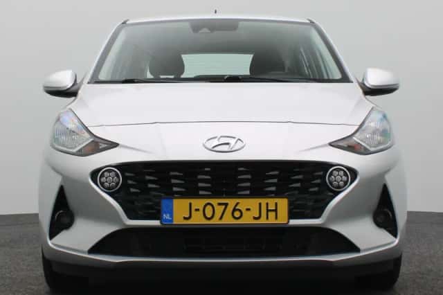 Hyundai i10 (2020) thumbnail 8