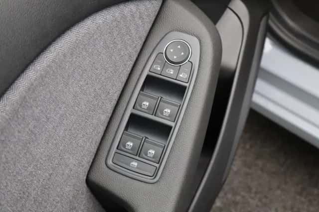 Renault Clio (2024) thumbnail 26