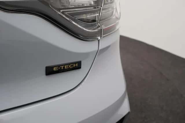 Renault Clio (2024) thumbnail 36
