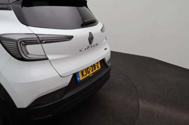 Renault Captur (2025) thumbnail 35