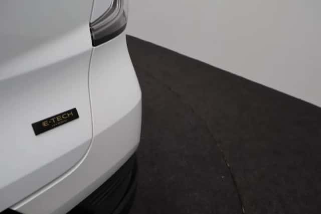 Renault Captur (2025) thumbnail 37