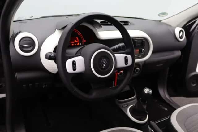 Renault Twingo (2020) thumbnail 23