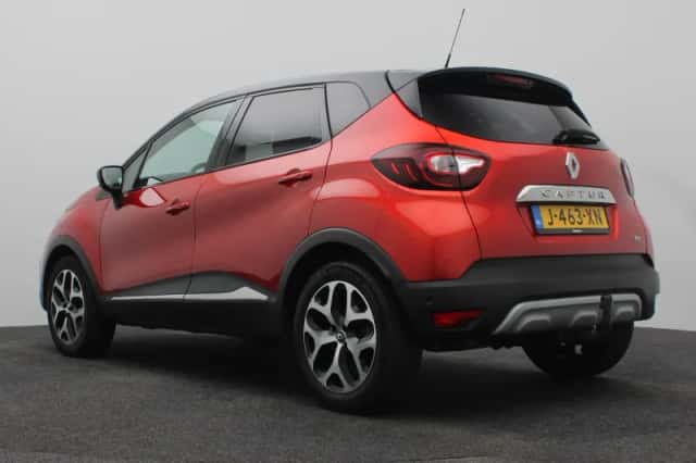Renault Captur (2020) thumbnail 3