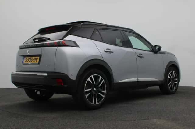 Peugeot e-2008 (2023) thumbnail 5