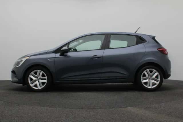 Renault Clio (2021) thumbnail 2
