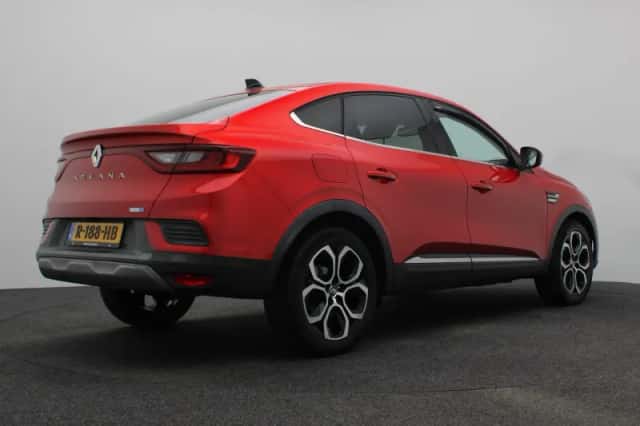Renault Arkana (2022) thumbnail 5
