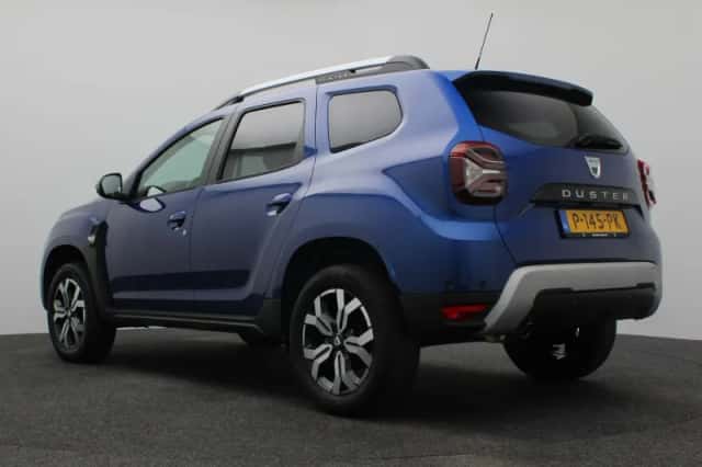 Dacia Duster (2022) thumbnail 3