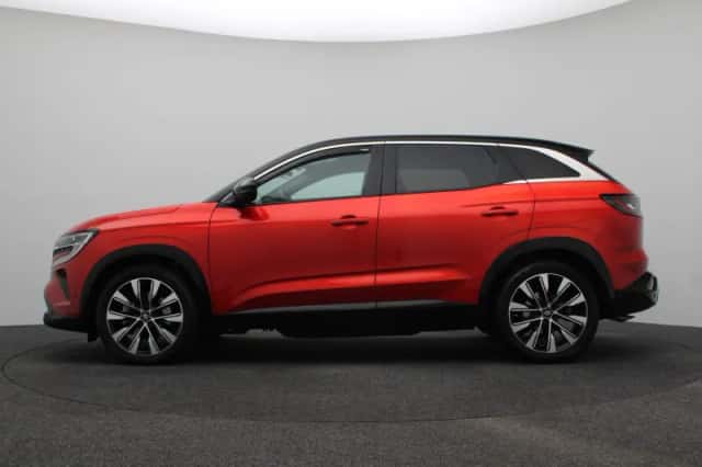 Renault Austral (2023) thumbnail 2