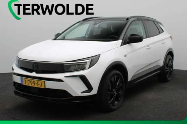 Opel Grandland (2023) thumbnail 1