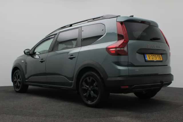 Dacia Jogger (2024) thumbnail 3
